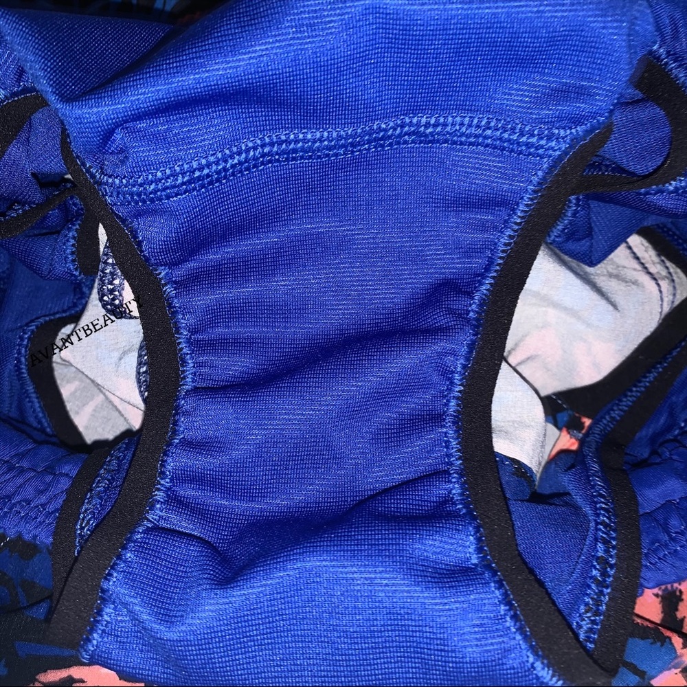 Lululemon tracker shorts IV paint harbor blue 4 - Picture 7 of 9